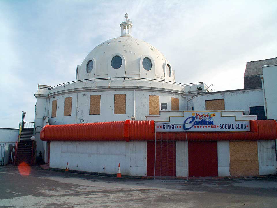 Spanish City Whitley Bay. 22 April 2004